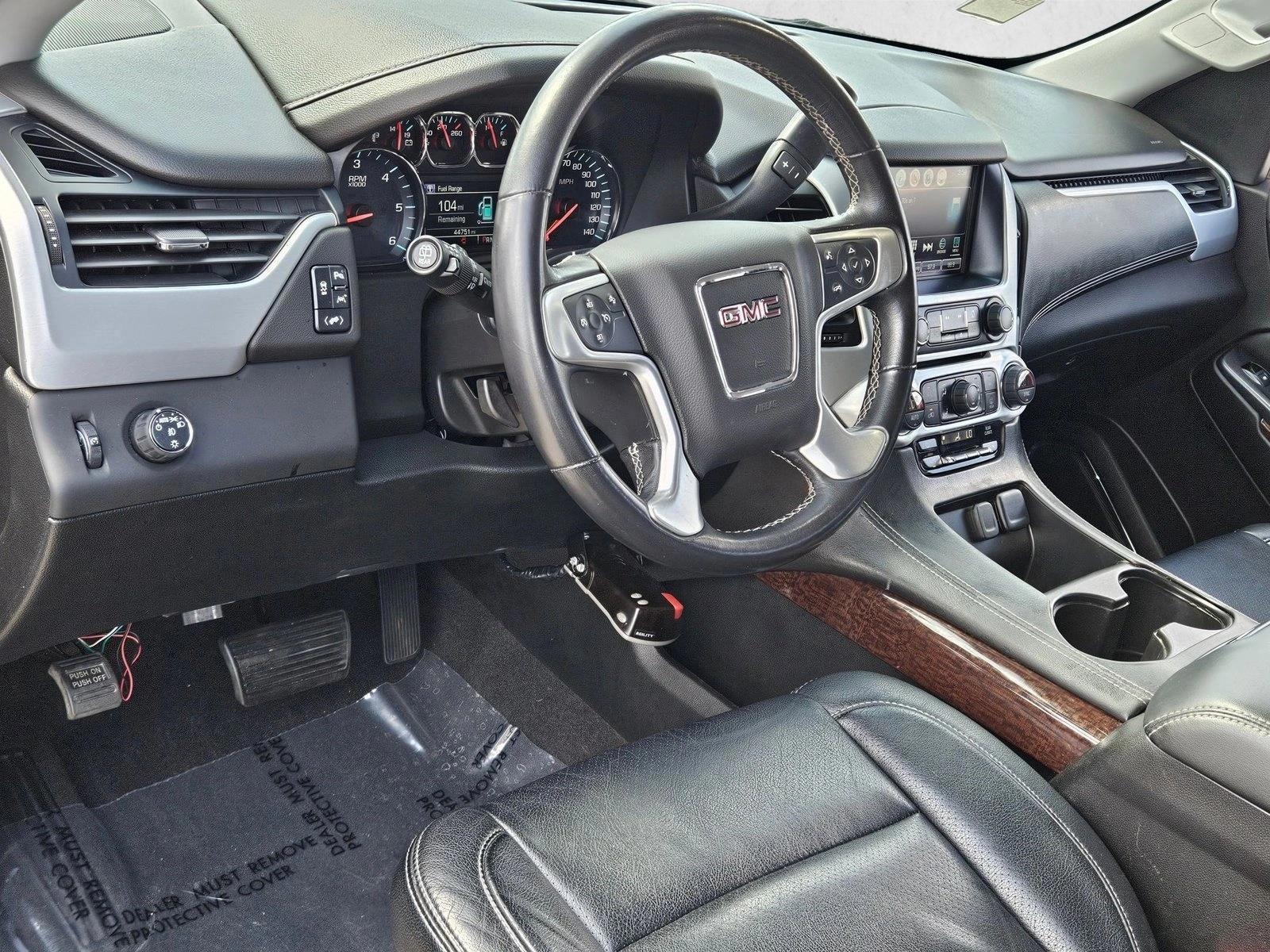 Thumbnail: 2020 GMC Yukon - 3