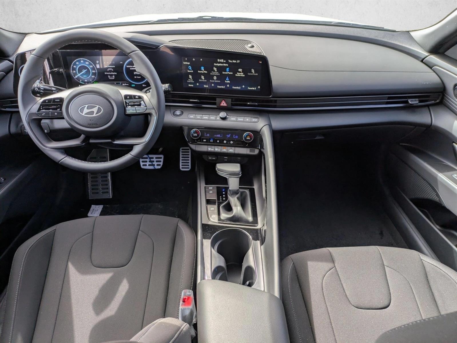 Thumbnail: 2025 Hyundai Elantra - 3