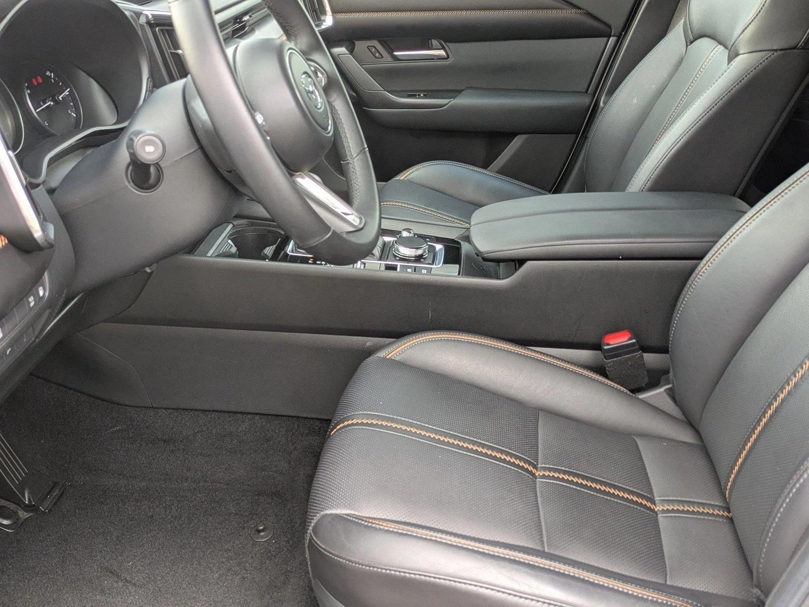 2025 Mazda CX-50 Premium Plus - Photo 16