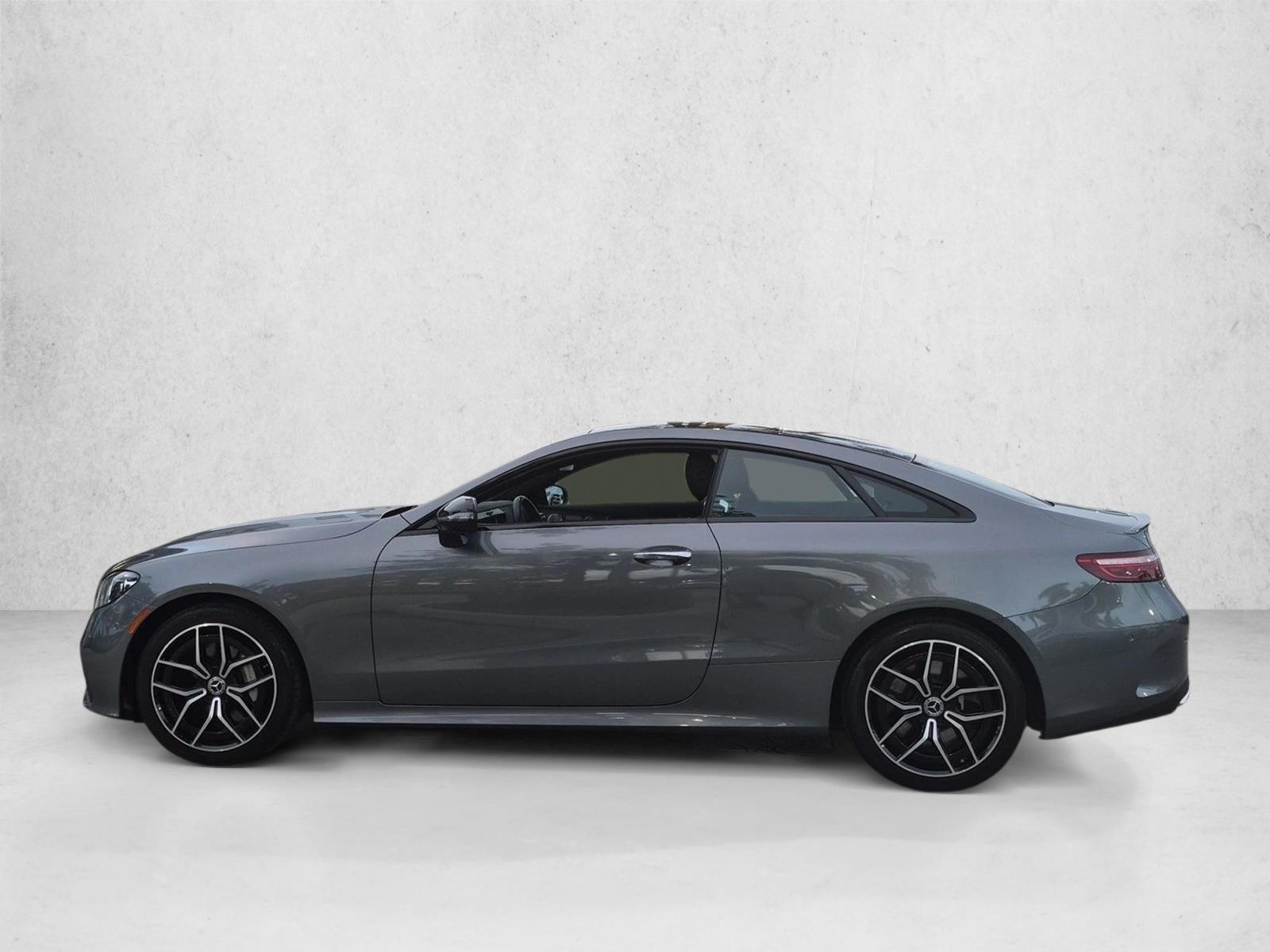 Thumbnail: 2022 Mercedes-Benz E-Class - 2