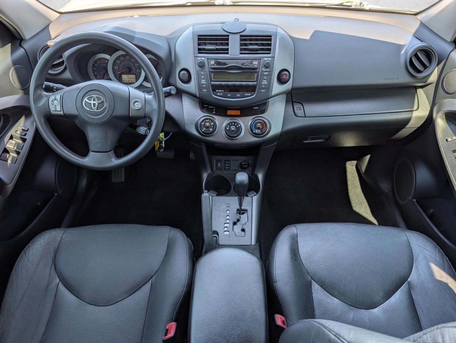 Thumbnail: 2011 Toyota RAV4 - 4