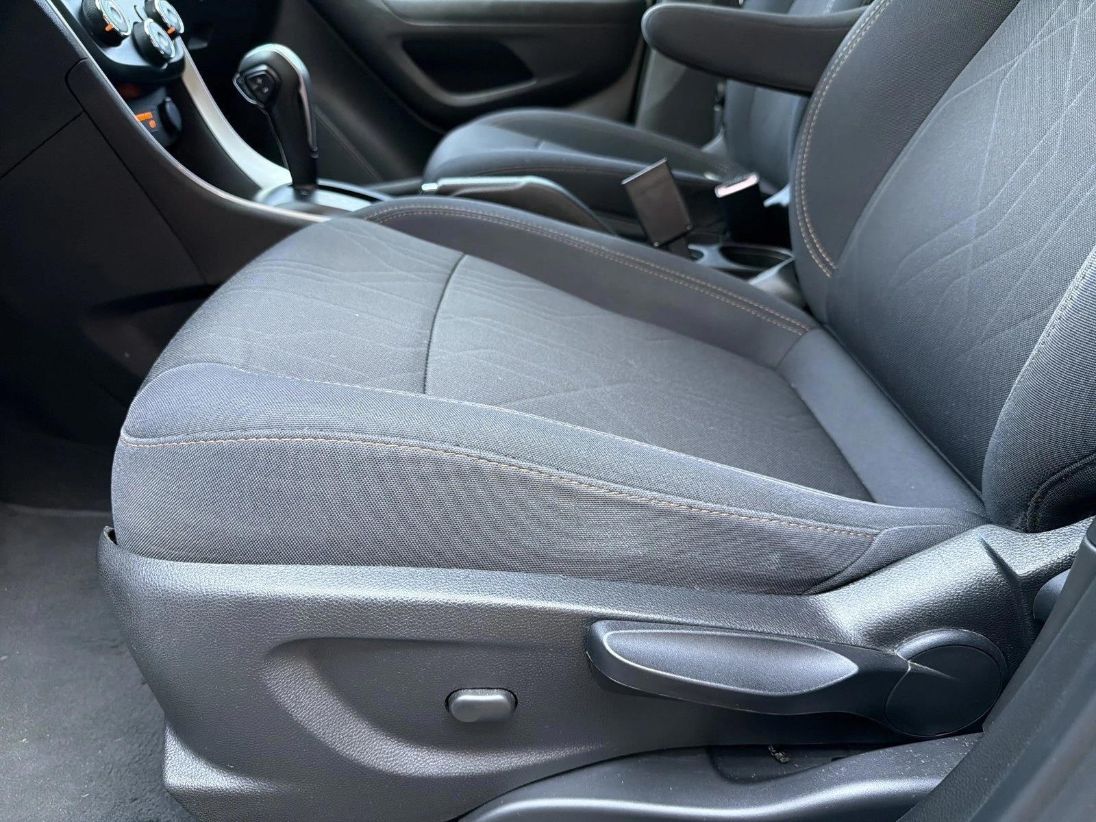 Thumbnail: 2020 Chevrolet Trax - 4