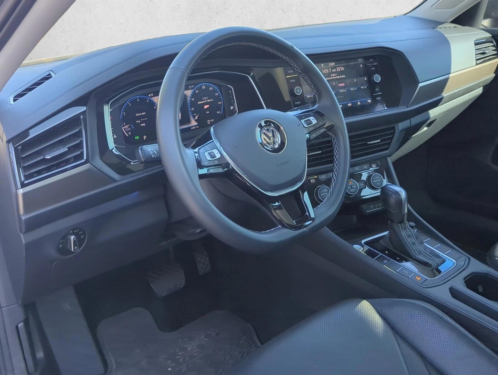 Thumbnail: 2021 Volkswagen Jetta - 2