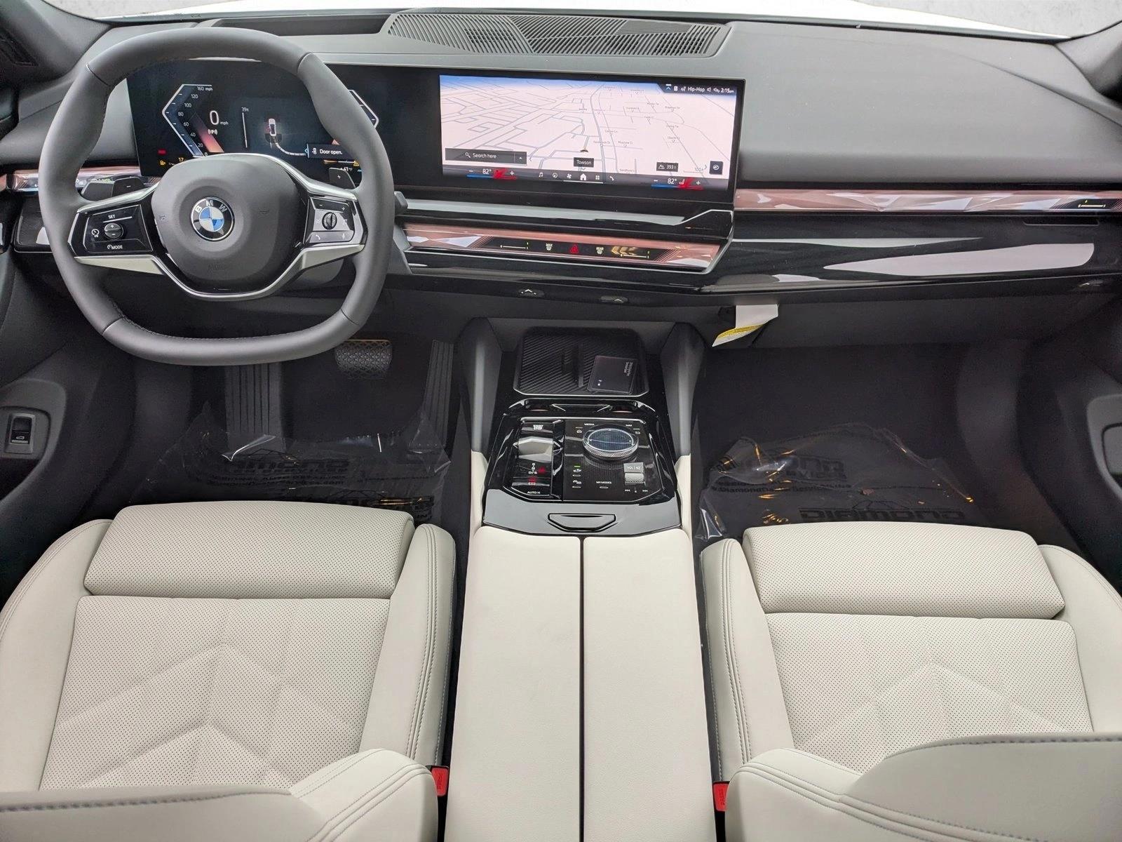 Thumbnail: 2026 BMW 5 Series - 3