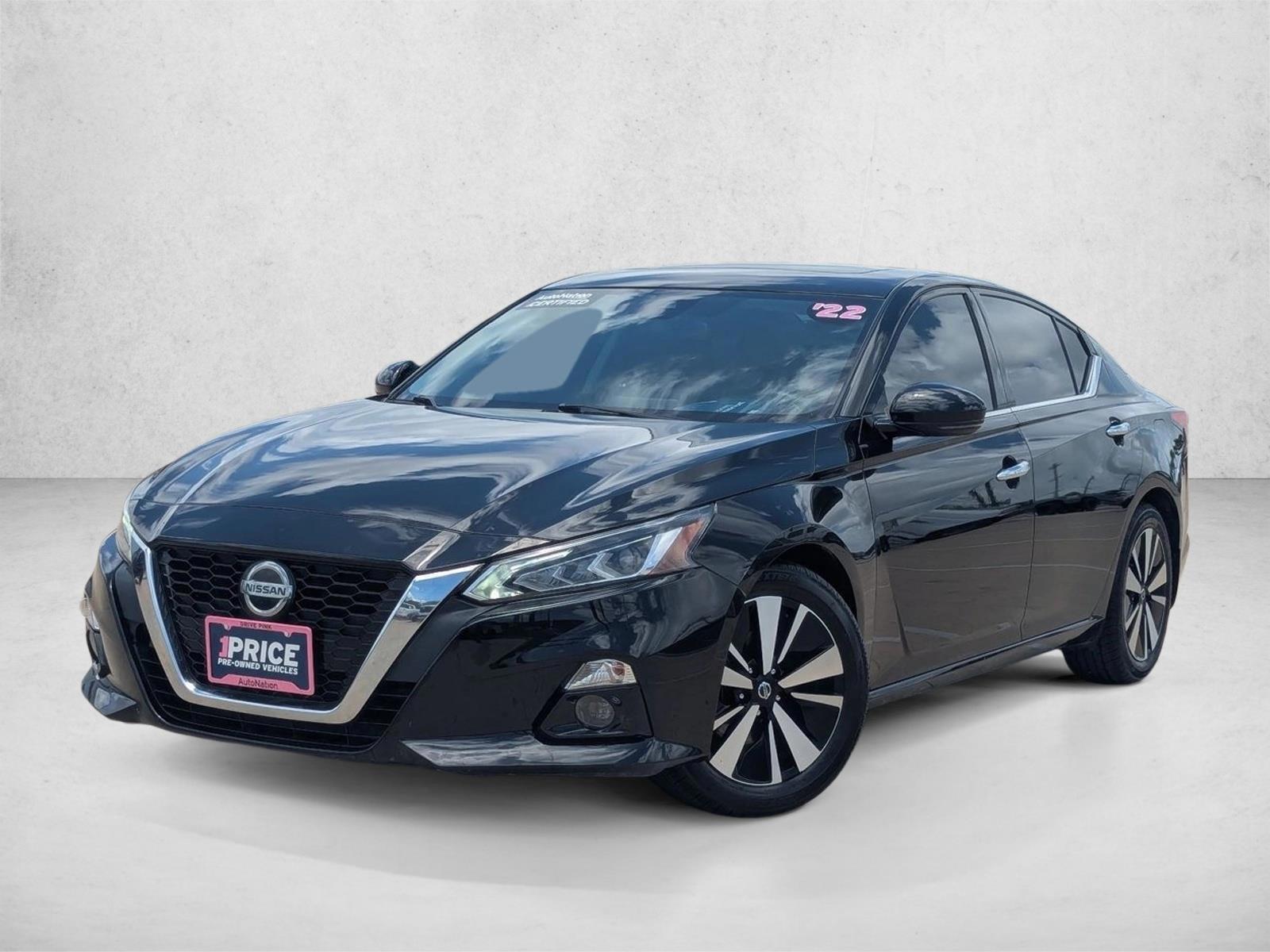 Thumbnail: 2022 Nissan Altima - 1