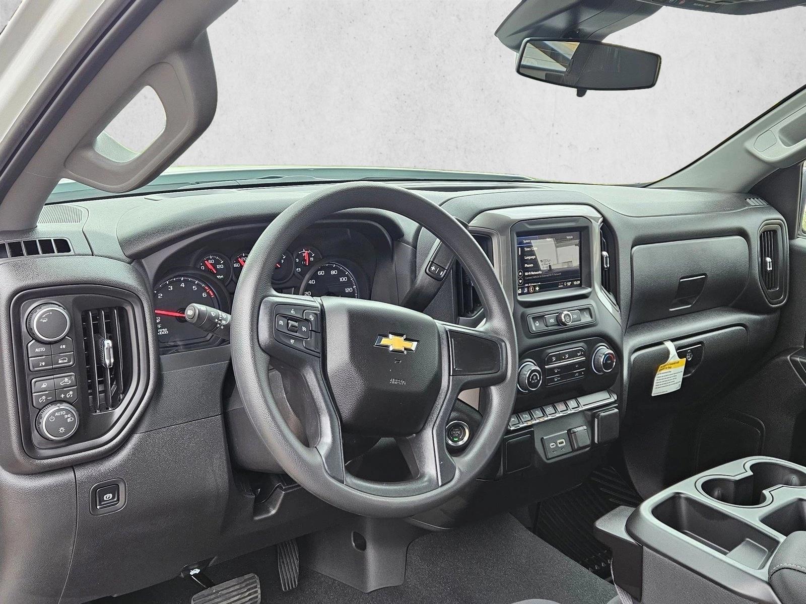 Thumbnail: 2026 Chevrolet Silverado 1500 - 3