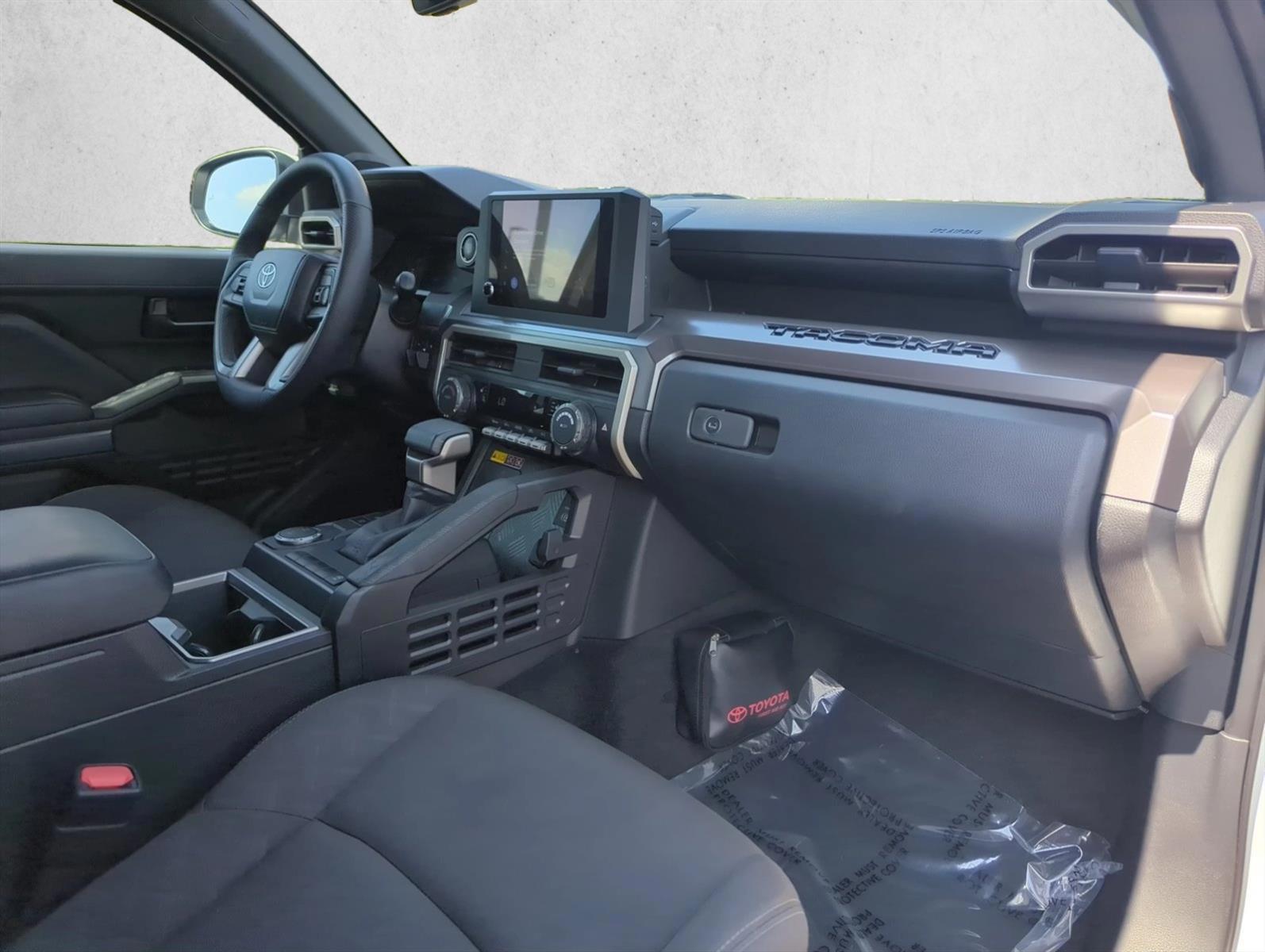2024 Toyota Tacoma SR5 - Photo 25