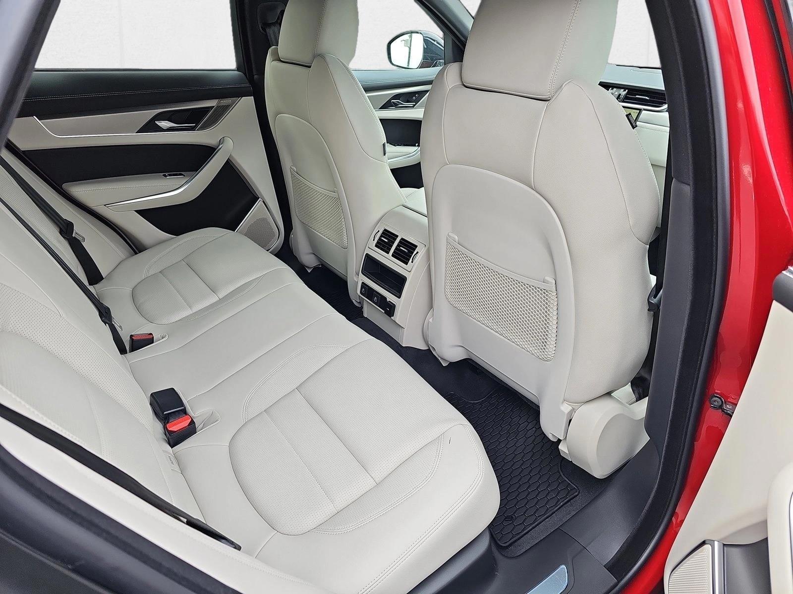 2026 Jaguar F-Pace R-Dynamic S - Photo 8