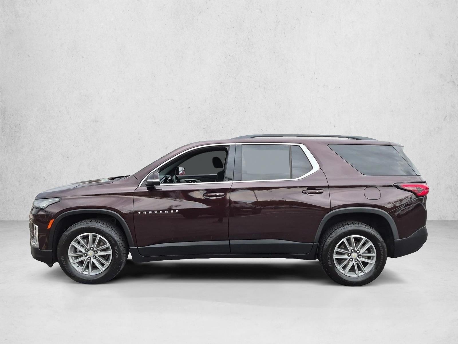 Thumbnail: 2023 Chevrolet Traverse - 3
