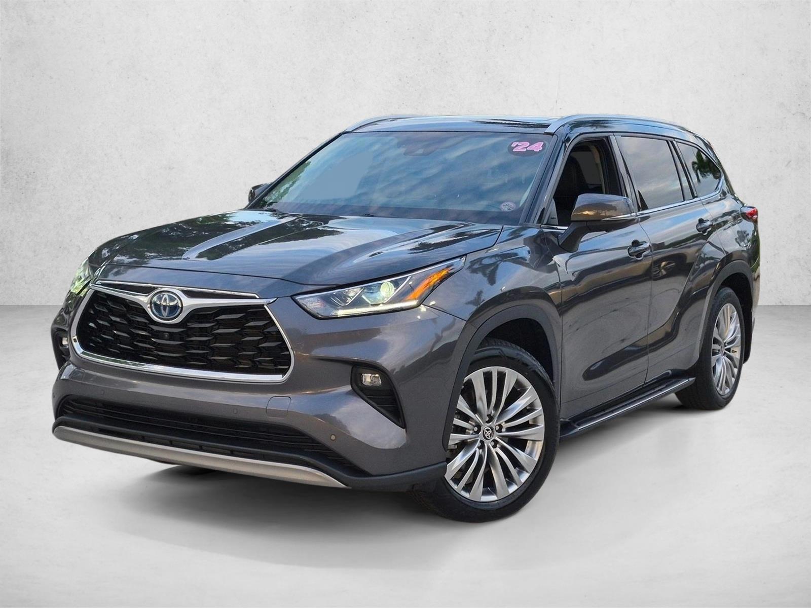 Thumbnail: 2024 Toyota Highlander - 1