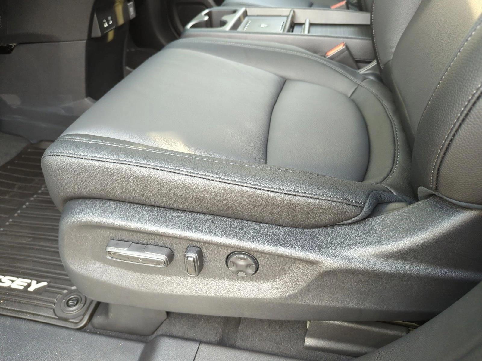 Thumbnail: 2026 Honda Odyssey - 5