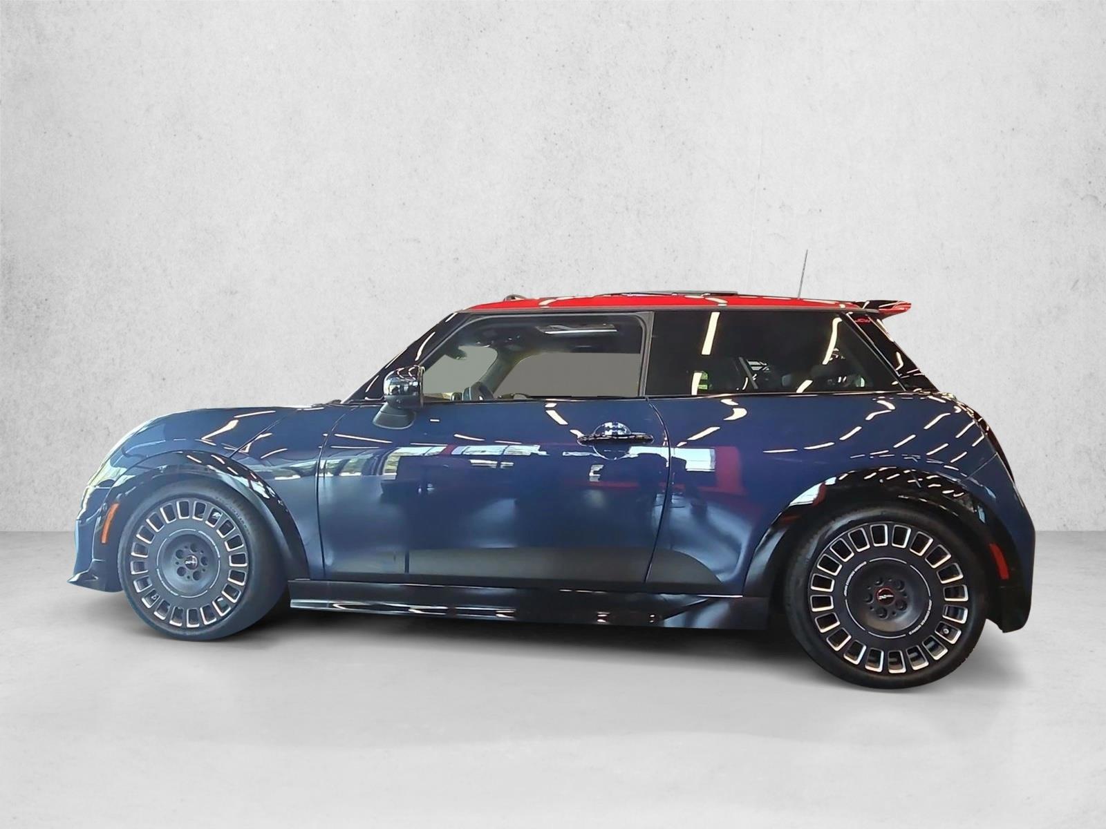 Thumbnail: 2027 MINI Cooper Hardtop - 2