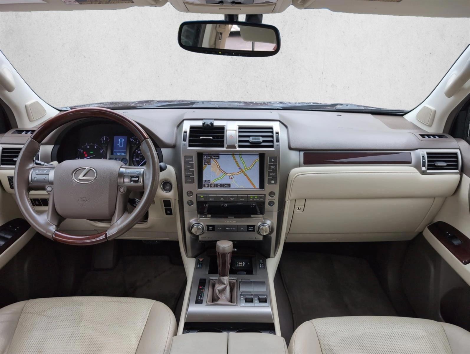 Thumbnail: 2017 Lexus GX - 3