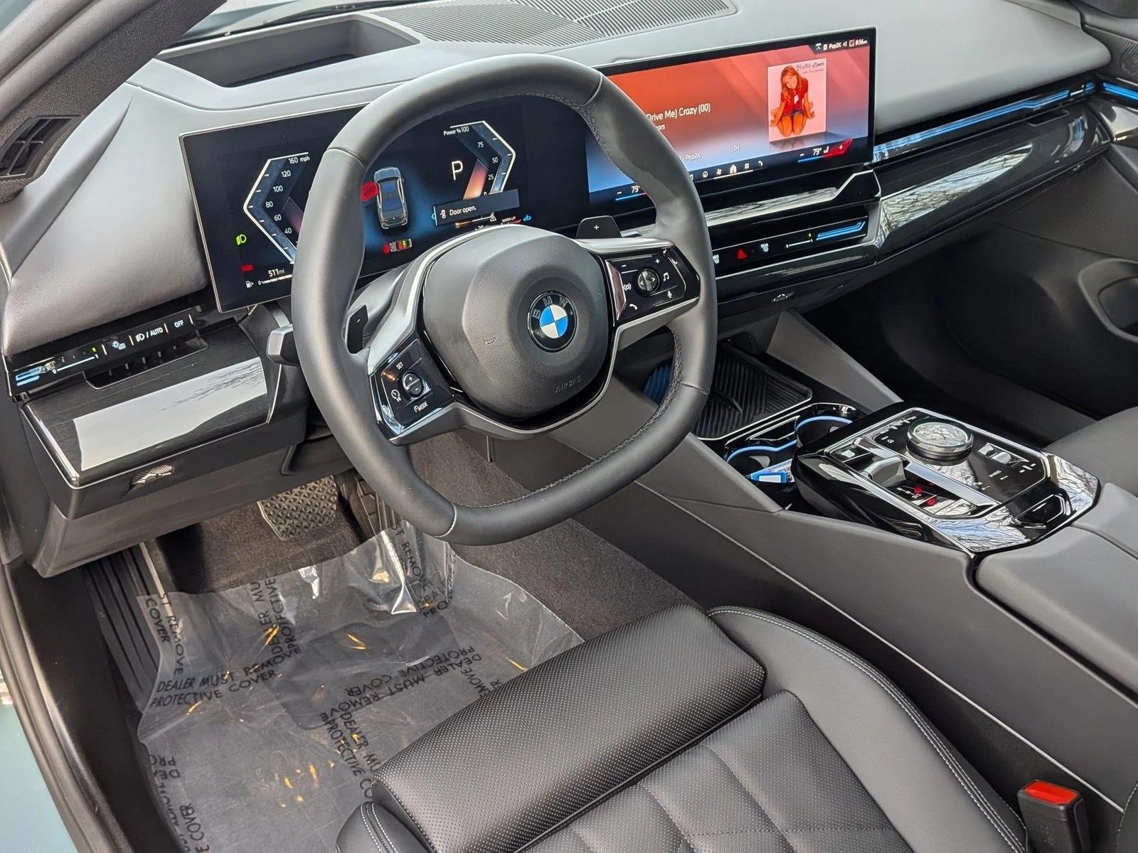Thumbnail: 2026 BMW 5 Series - 3
