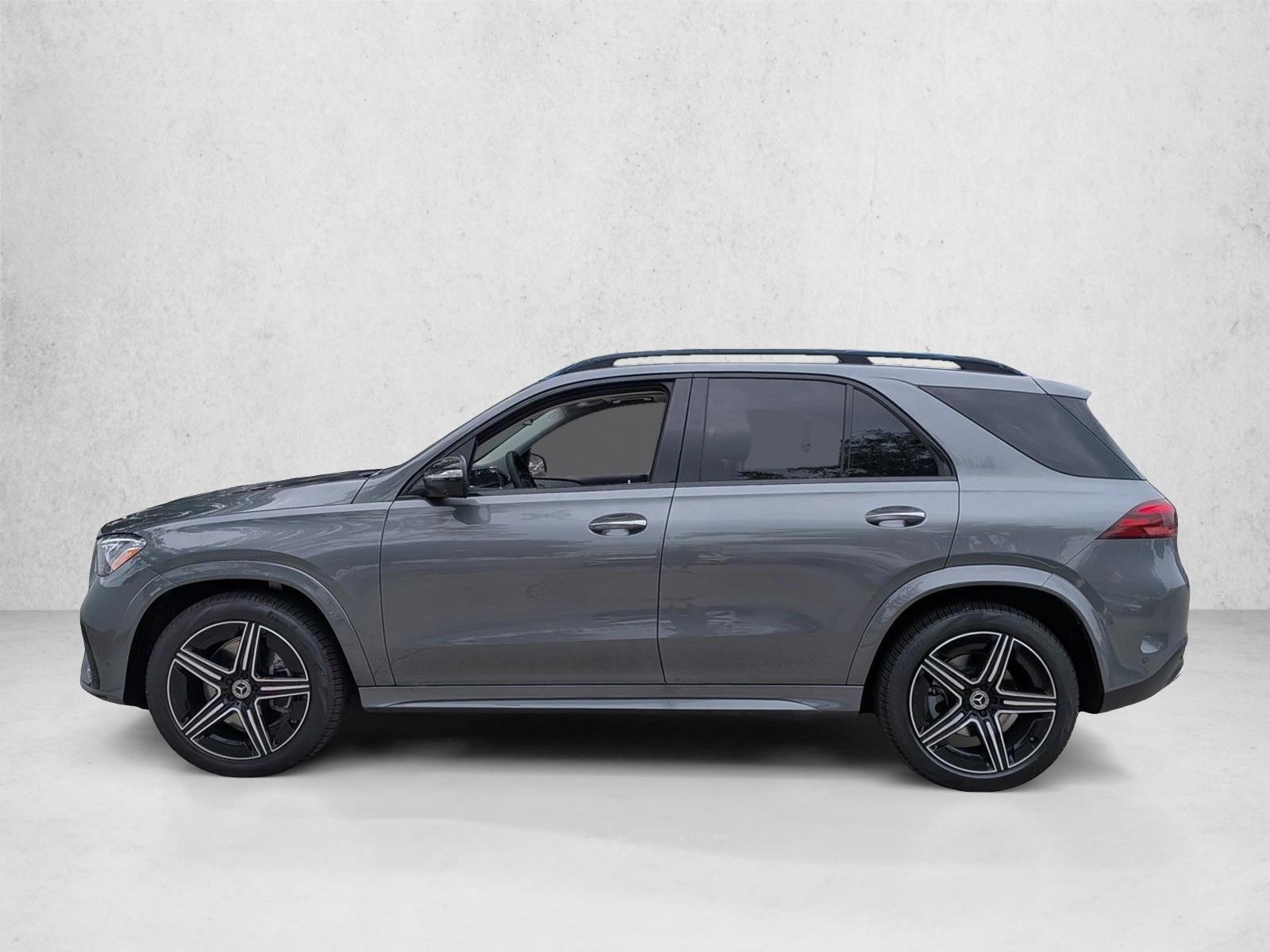 Thumbnail: 2026 Mercedes-Benz GLE - 2