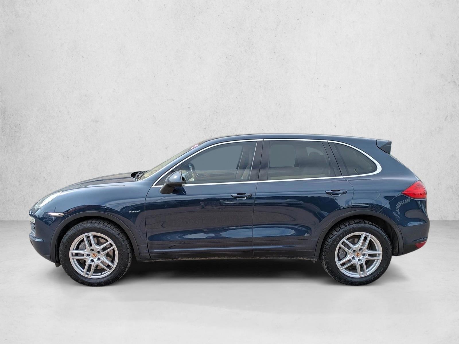 Thumbnail: 2013 Porsche Cayenne - 2