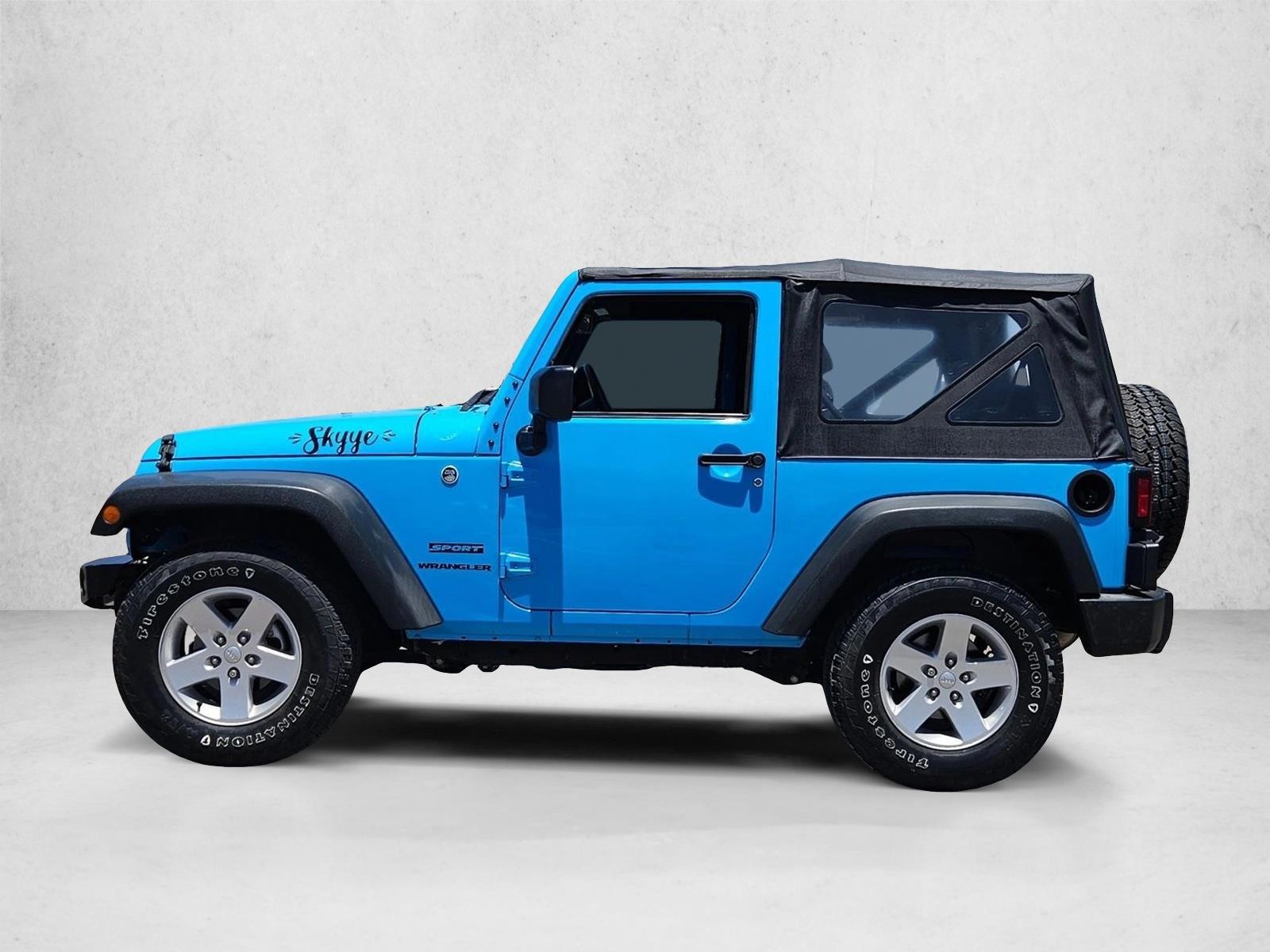 Thumbnail: 2017 Jeep Wrangler - 2