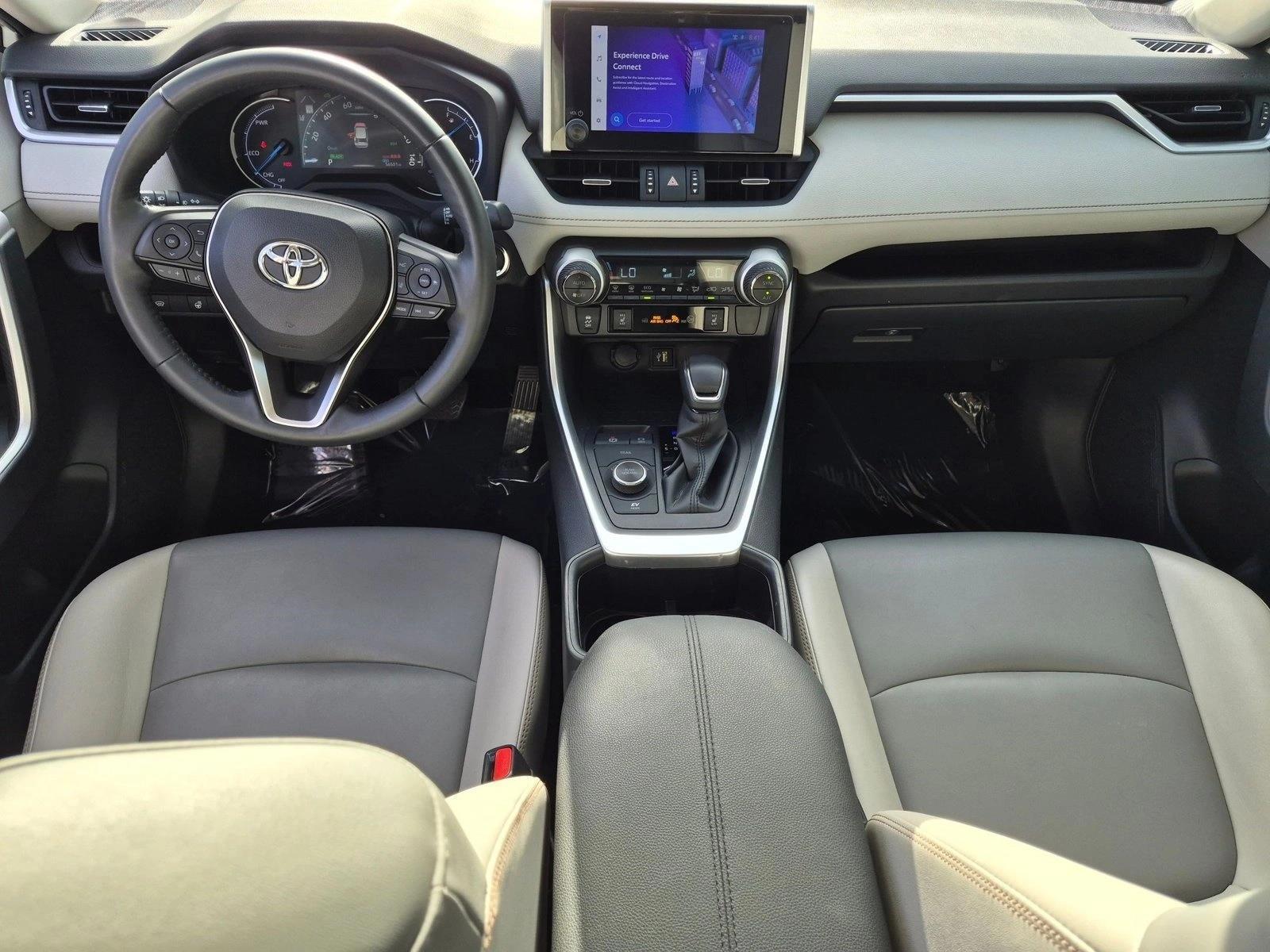 Thumbnail: 2024 Toyota RAV4 - 3