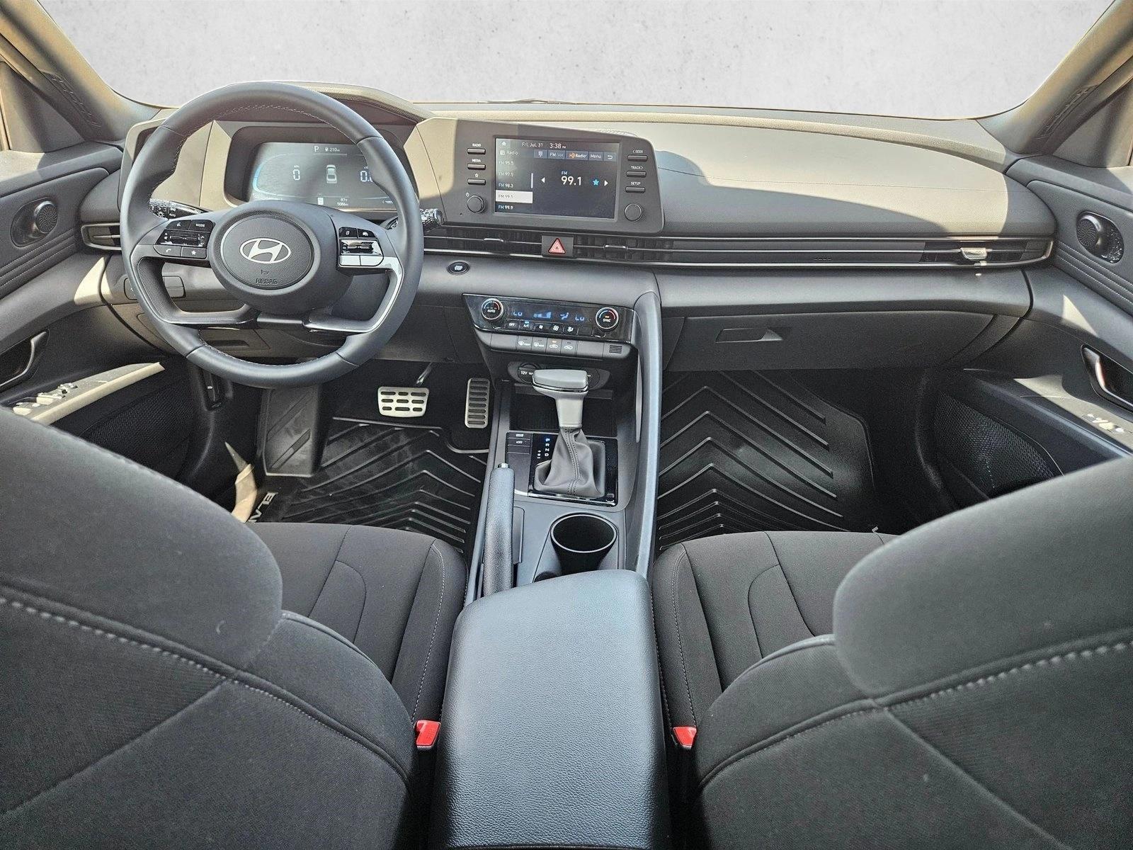 Thumbnail: 2026 Hyundai Elantra - 3