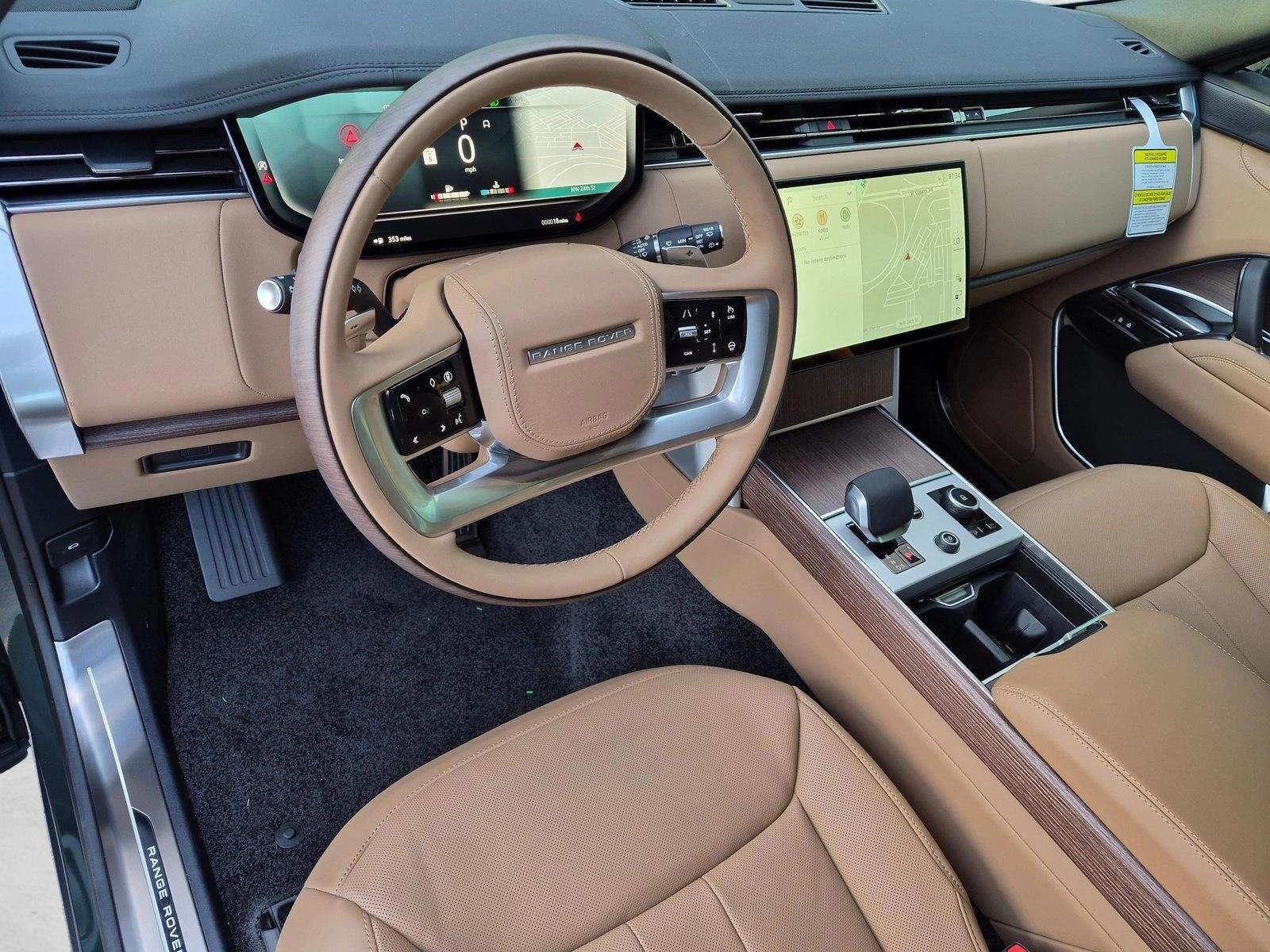 Thumbnail: 2027 Land Rover Range Rover - 3