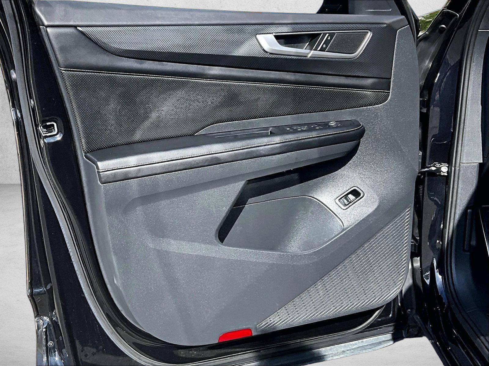 2024 Volkswagen Atlas Cross Sport SEL R-LINE - Photo 17