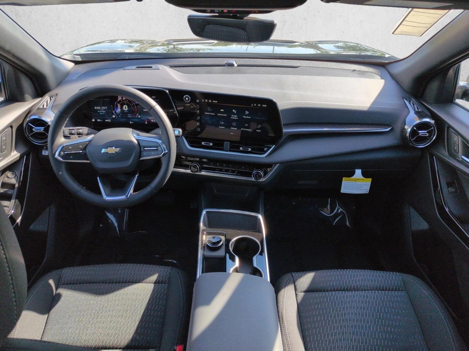 Thumbnail: 2026 Chevrolet Equinox - 3