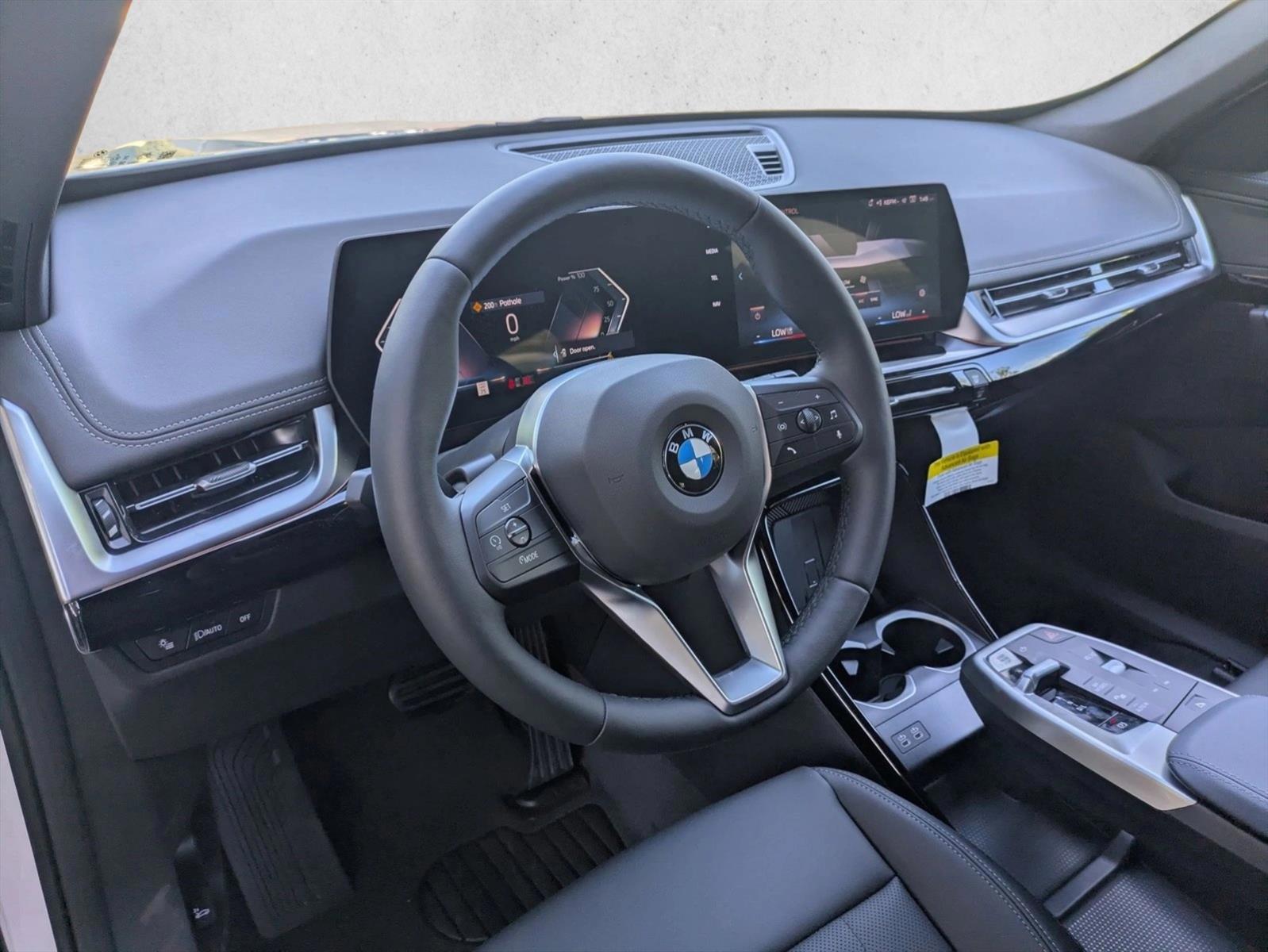 Thumbnail: 2026 BMW X1 - 3