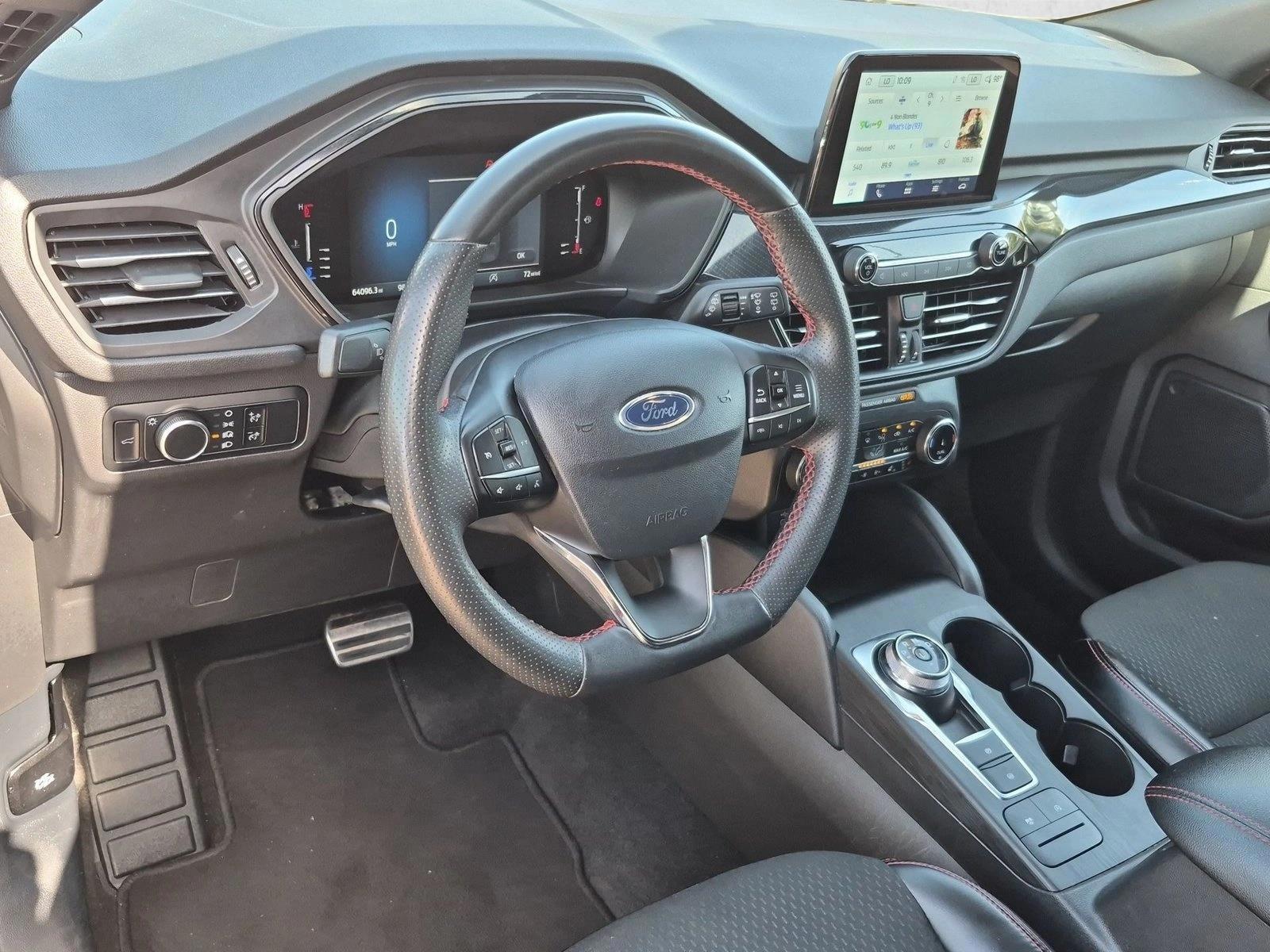 Thumbnail: 2024 Ford Escape - 3