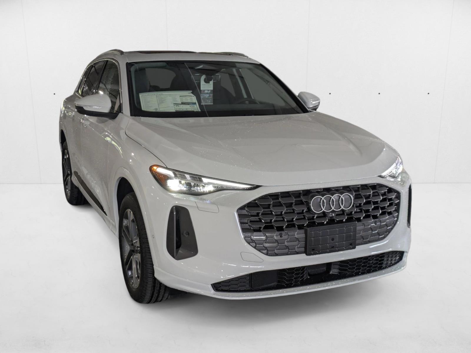 2025 Audi New Q5 Premium Plus - Photo 6
