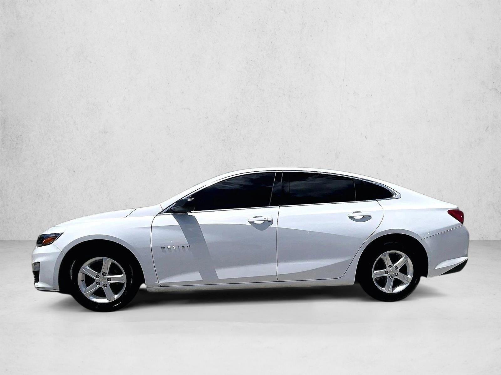 Thumbnail: 2023 Chevrolet Malibu - 2