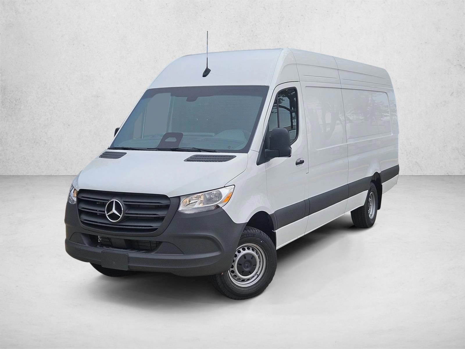 Thumbnail: 2026 Mercedes-Benz Sprinter - 1