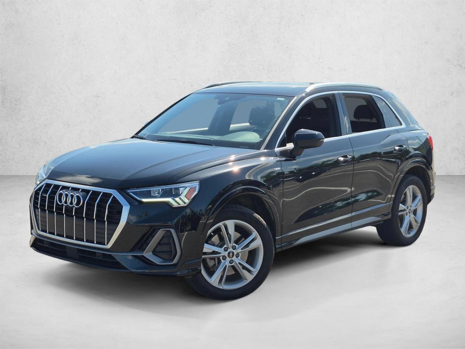 Thumbnail: 2023 Audi Q3 - 1
