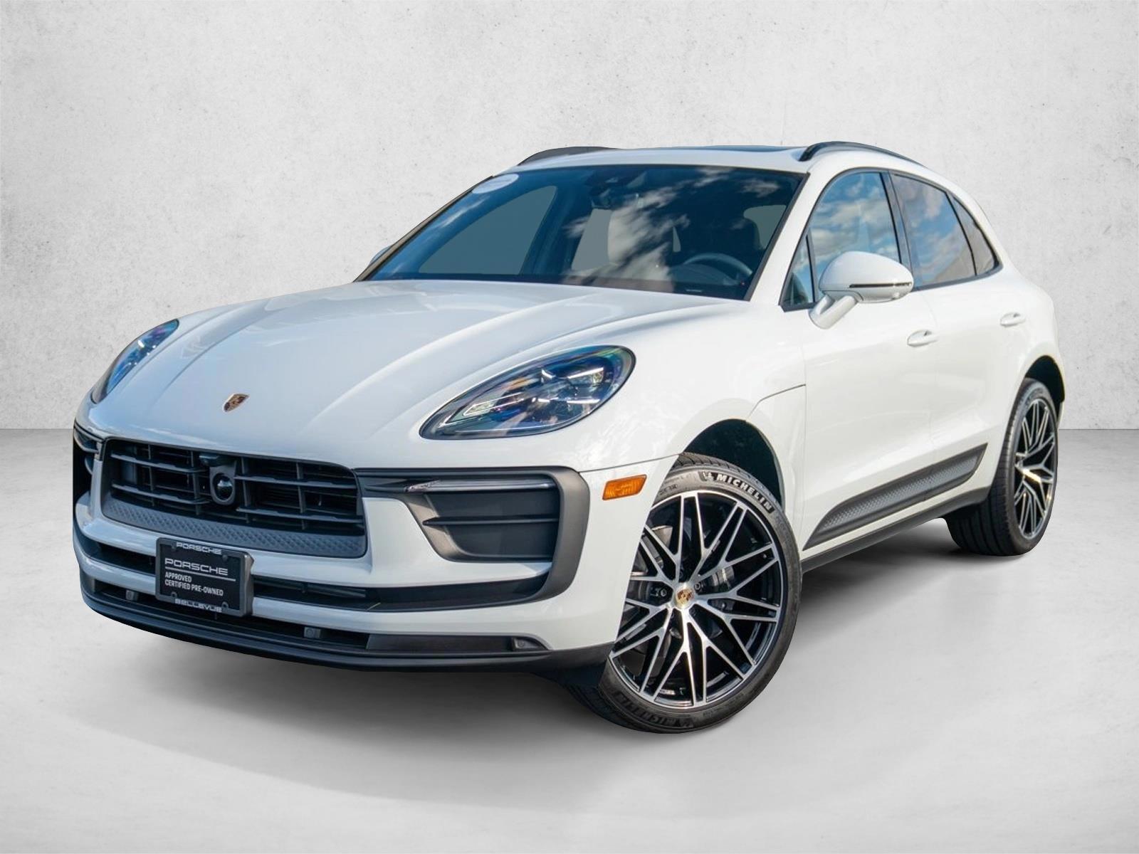 Thumbnail: 2026 Porsche Macan - 1