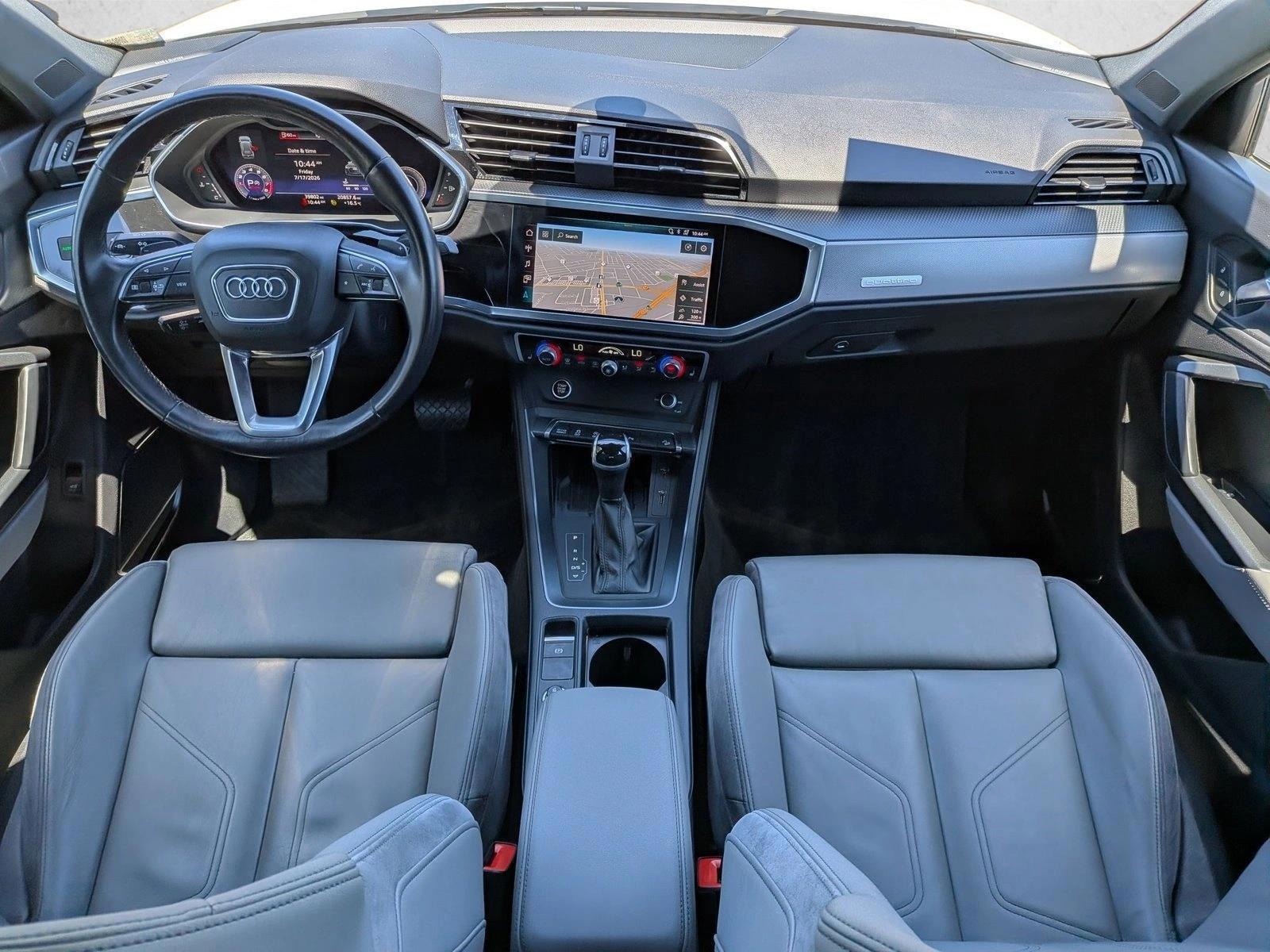 Thumbnail: 2021 Audi Q3 - 4