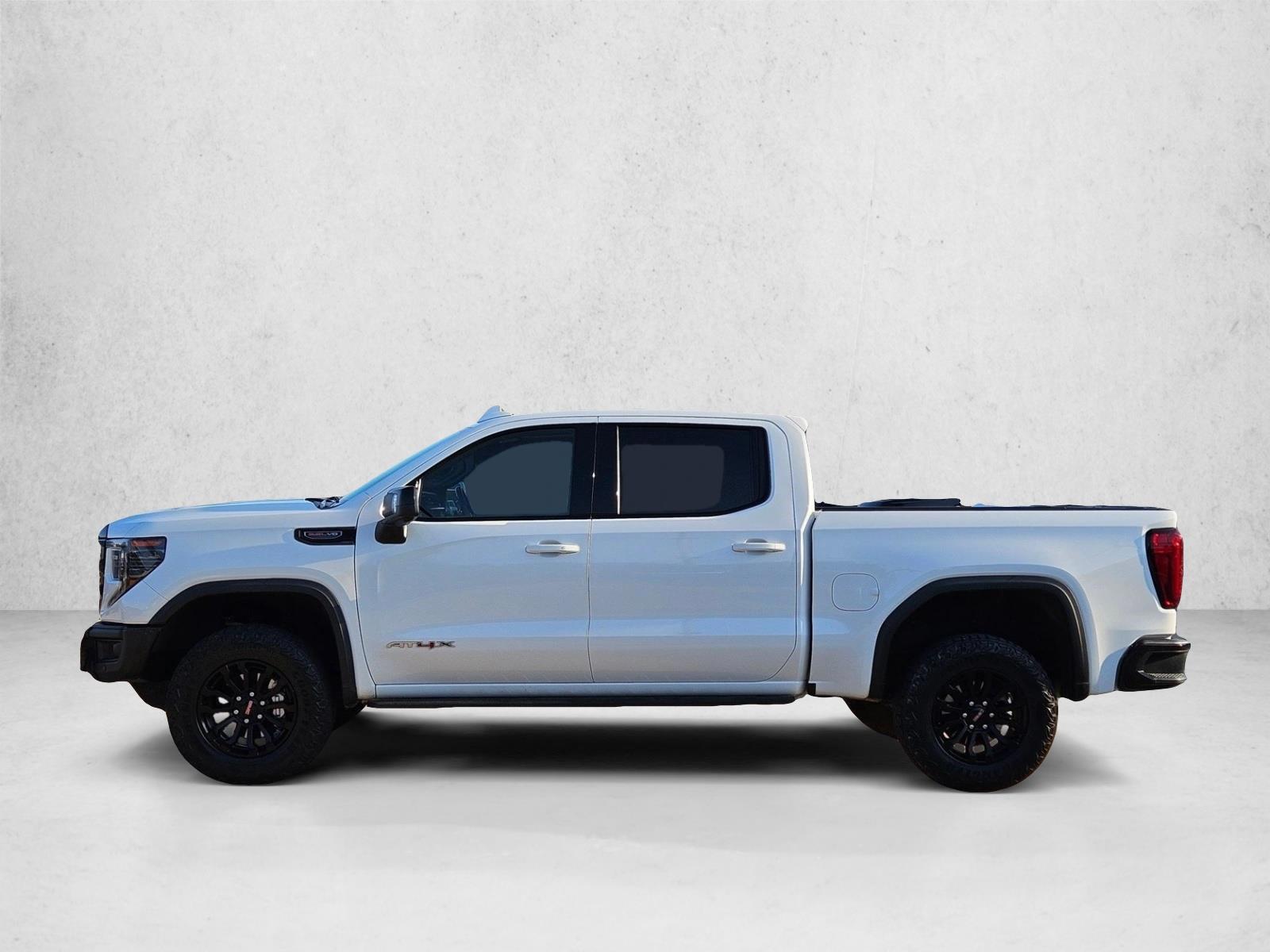 Thumbnail: 2023 GMC Sierra 1500 - 2