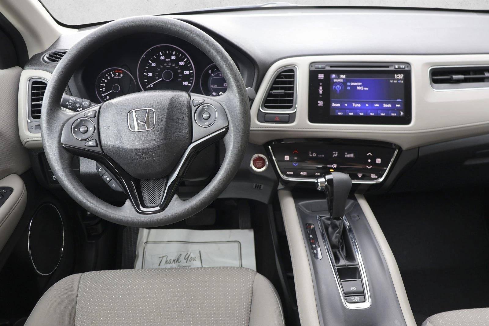 Thumbnail: 2017 Honda HR-V - 4