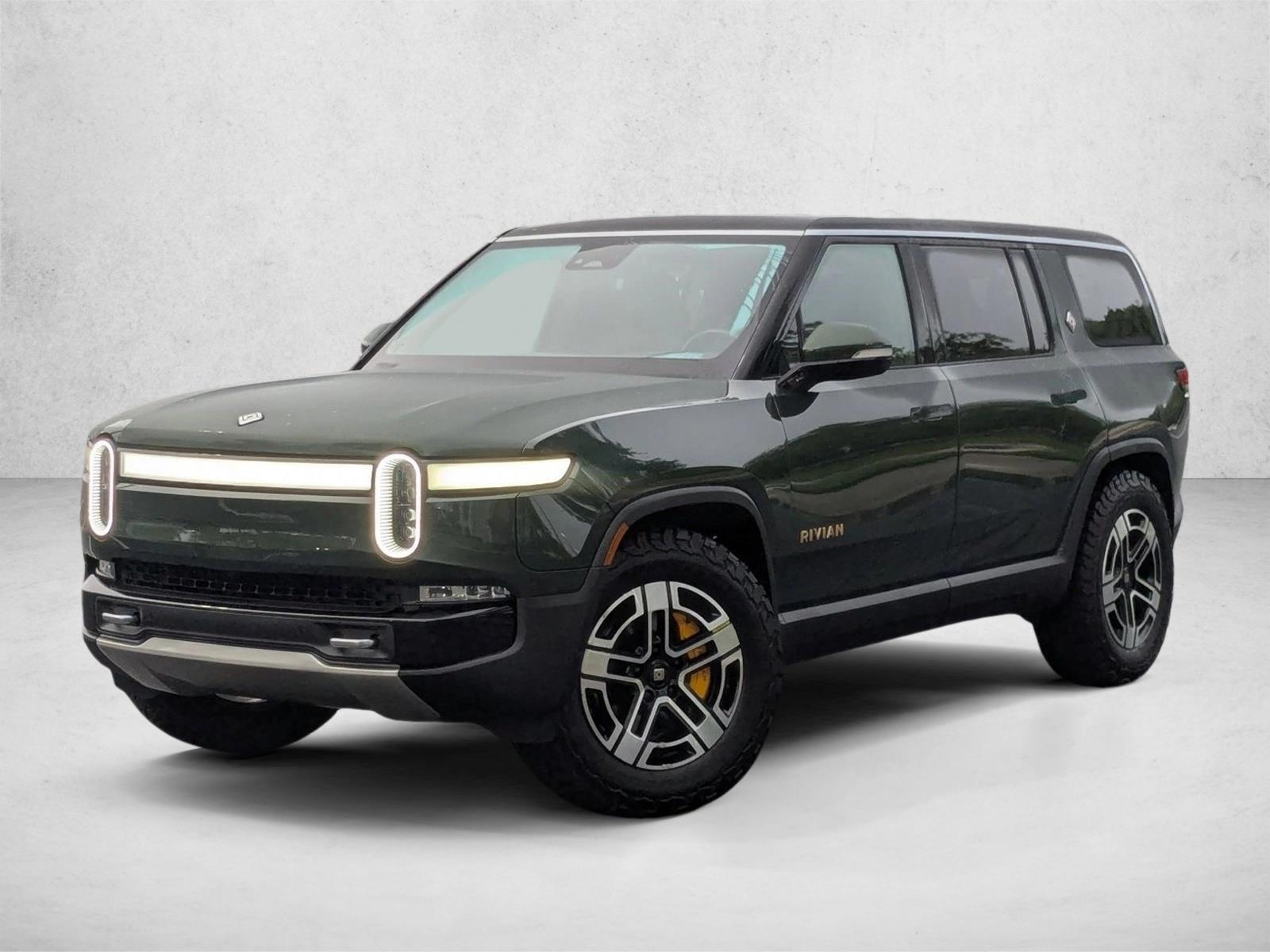 Thumbnail: 2022 Rivian R1S - 1