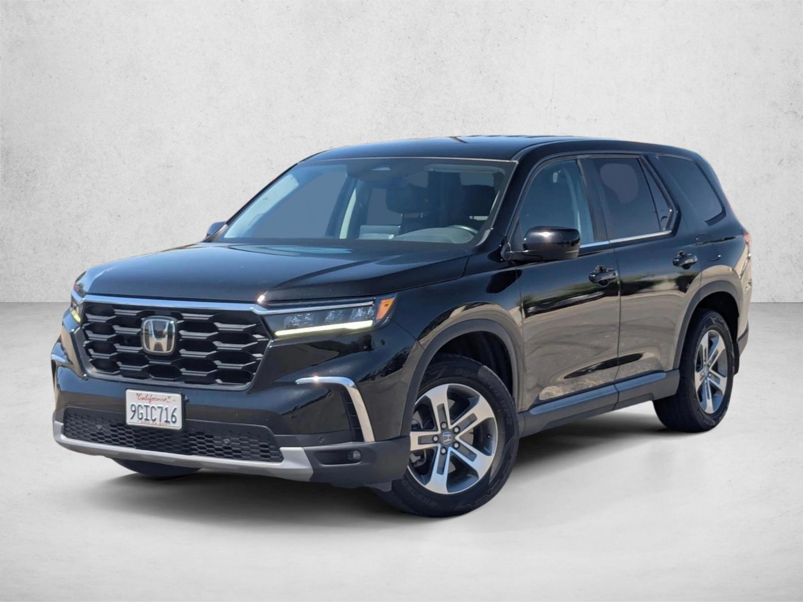 Thumbnail: 2023 Honda Pilot - 1