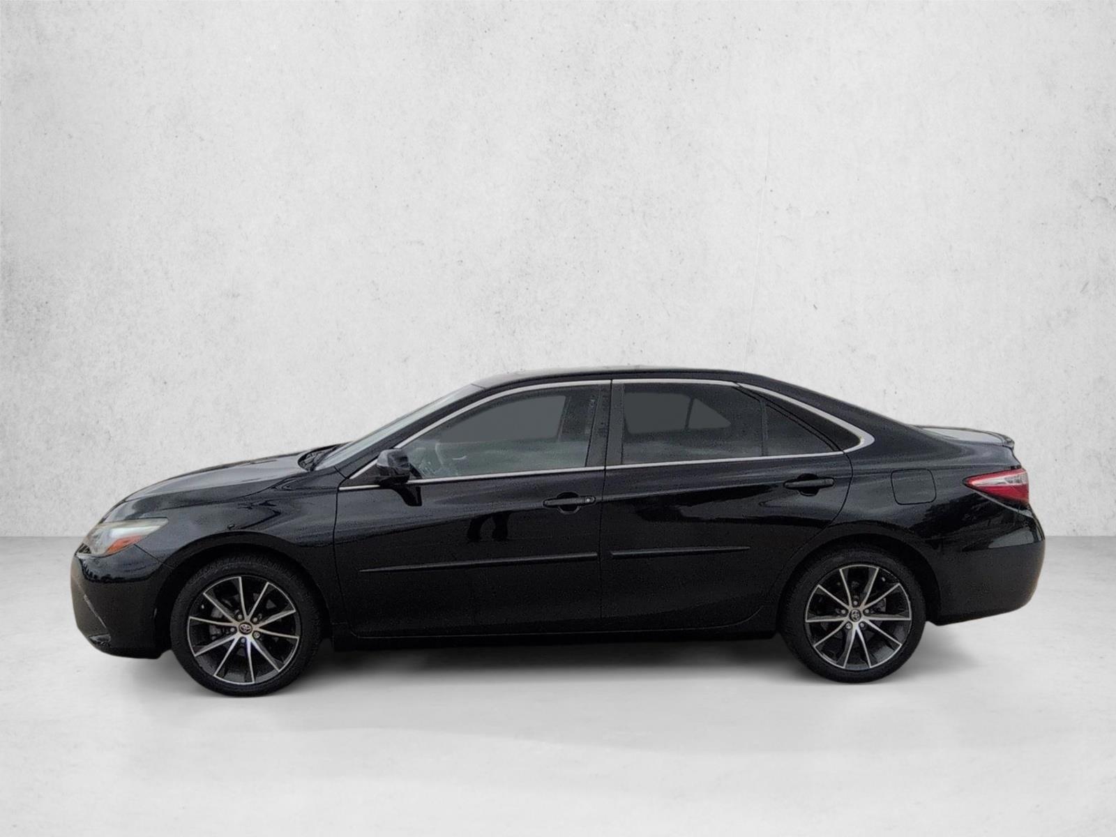 Thumbnail: 2017 Toyota Camry - 2