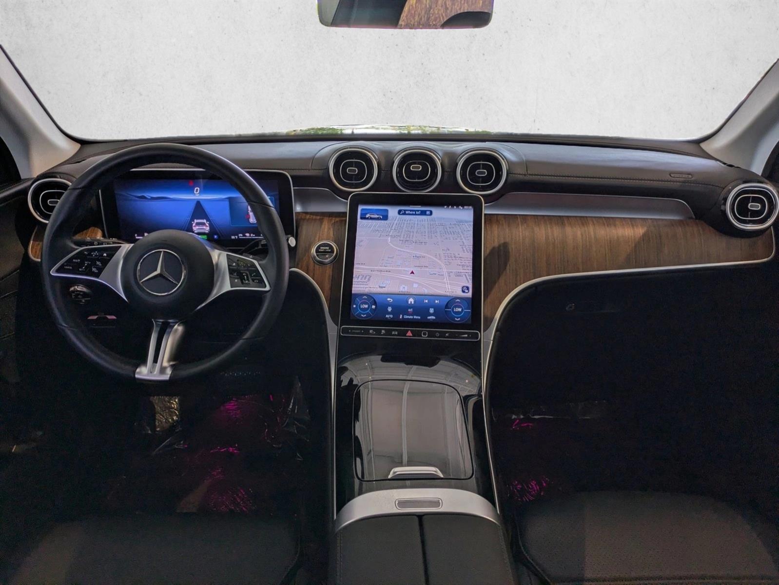 Thumbnail: 2025 Mercedes-Benz GLC - 3