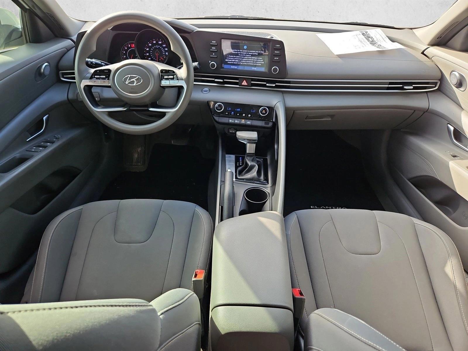 Thumbnail: 2023 Hyundai Elantra - 3