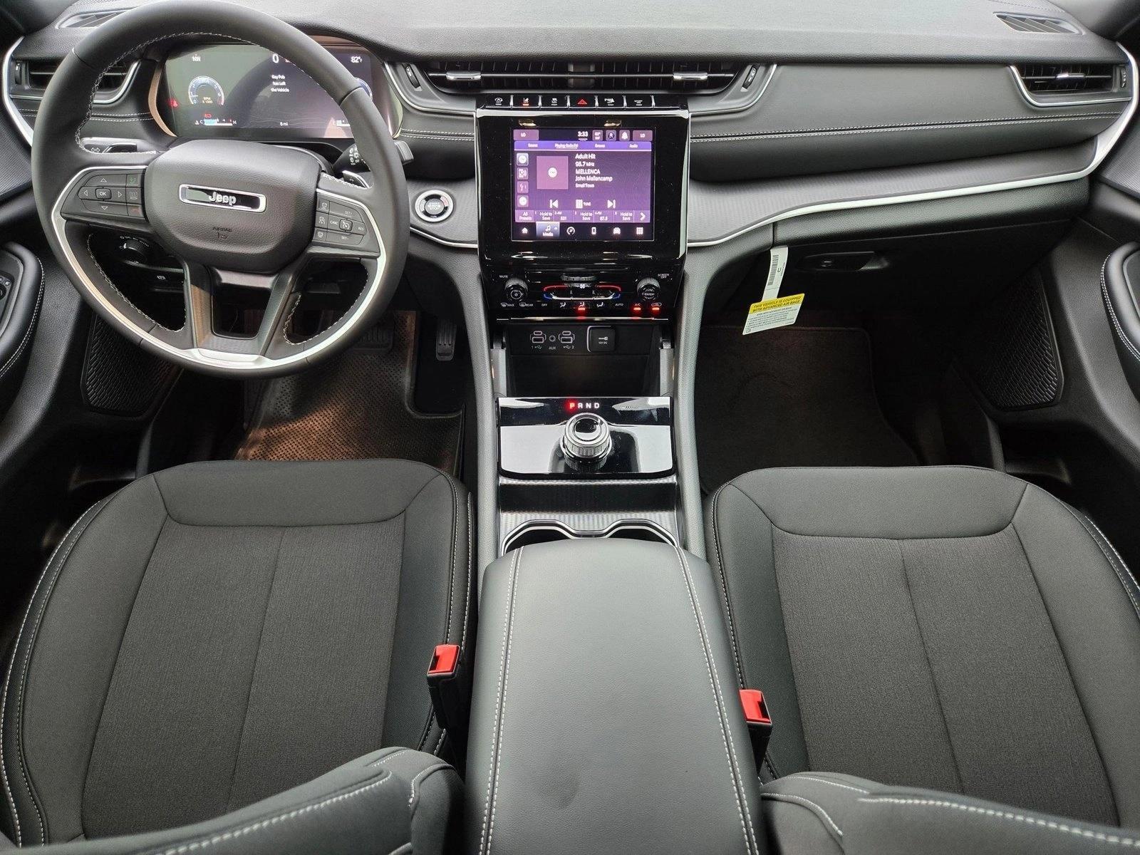 Thumbnail: 2026 Jeep Grand Cherokee - 4
