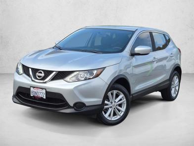 2017 Nissan Rogue Sport S -
                  Cerritos, CA