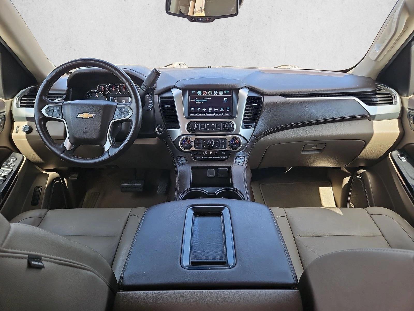 Thumbnail: 2020 Chevrolet Suburban - 3
