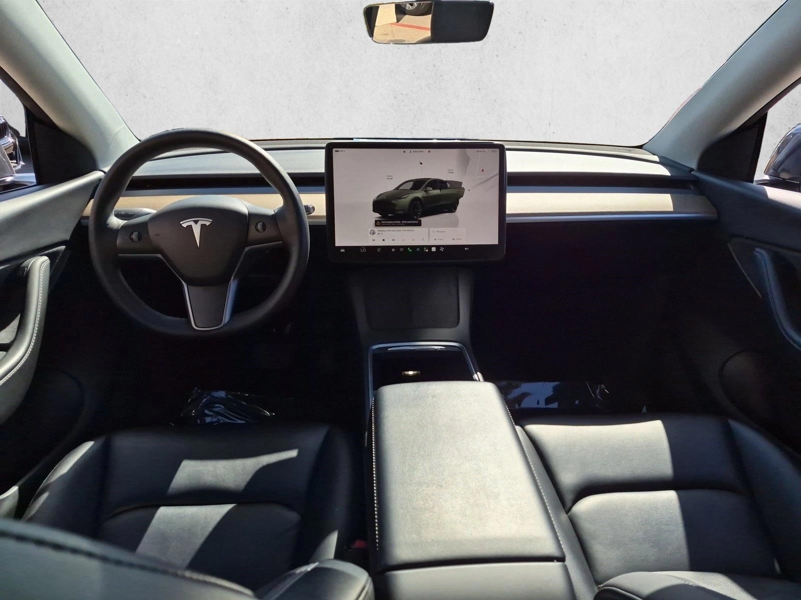 Thumbnail: 2022 Tesla Model Y - 3