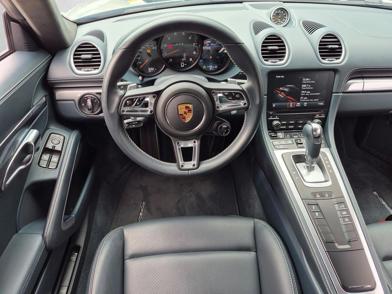 2022 Porsche 718 Cayman
