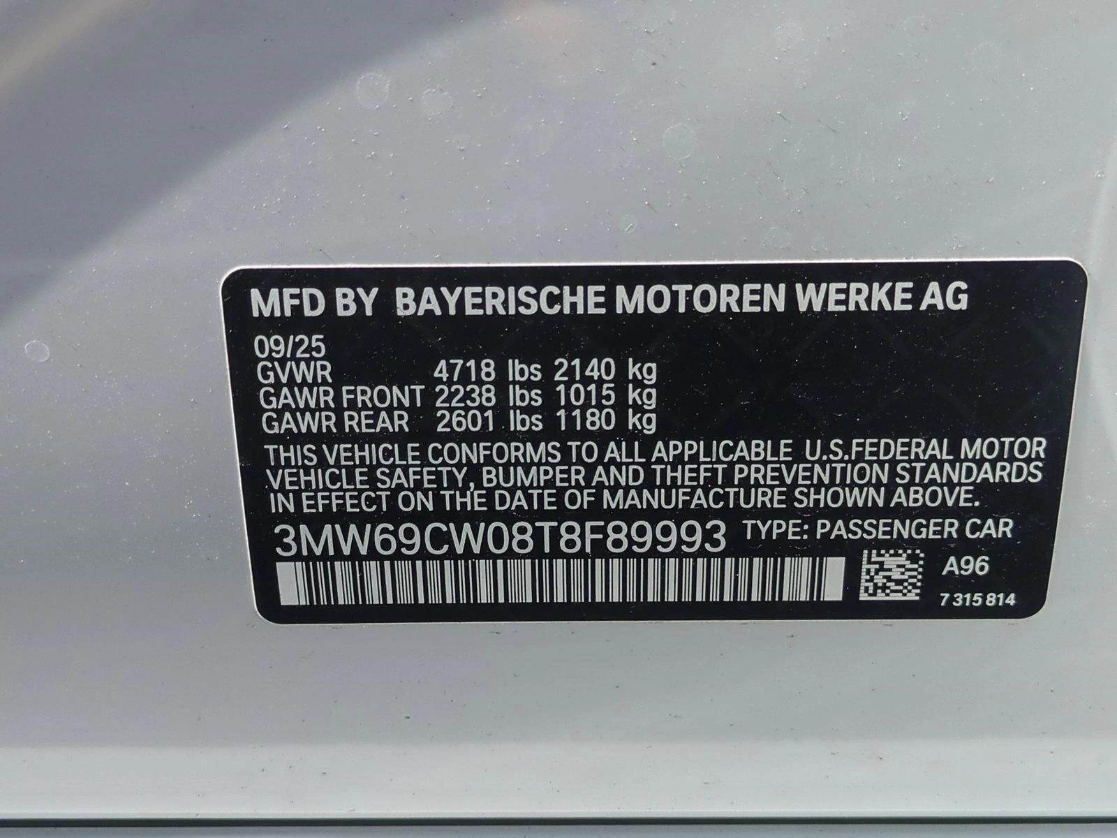 2026 BMW 3 Series 330i - Photo 17