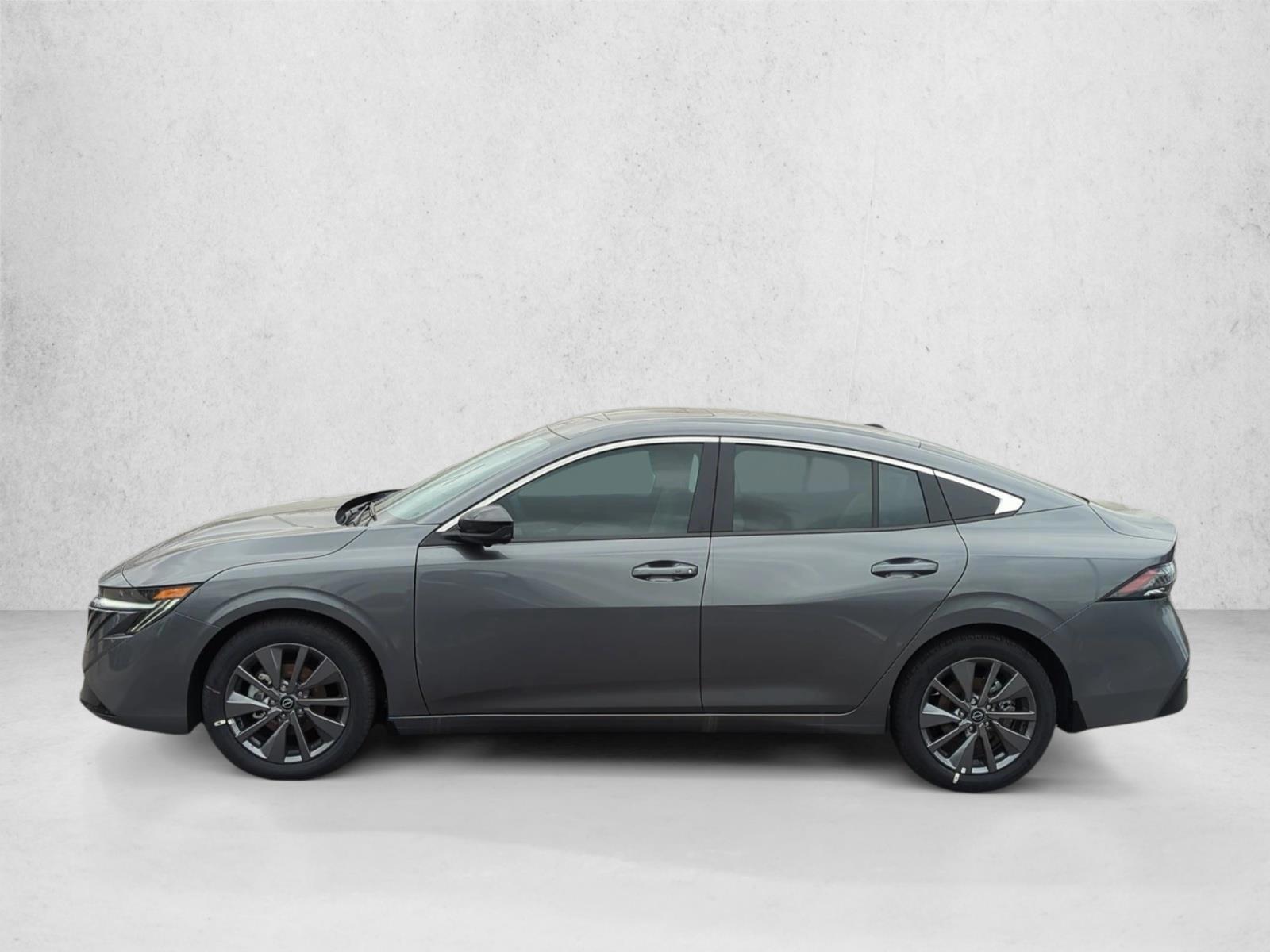 Thumbnail: 2026 Nissan Sentra - 2