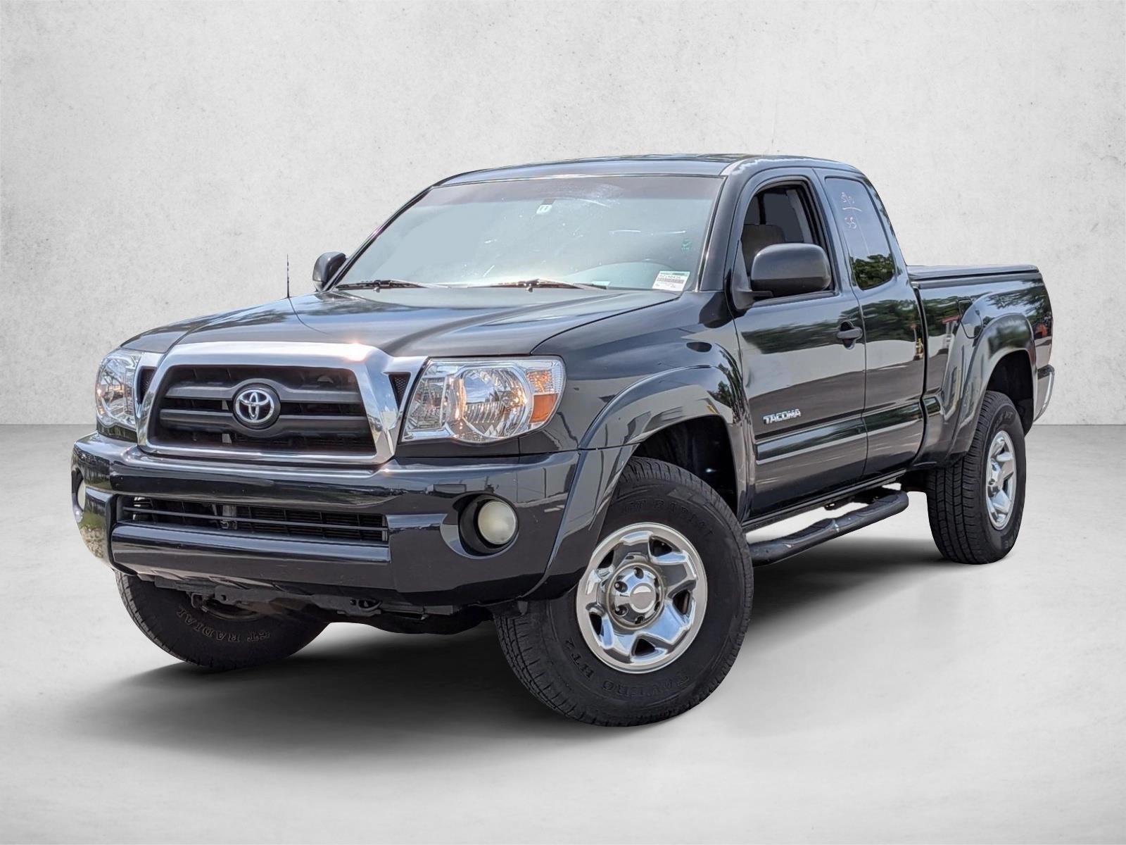 Thumbnail: 2006 Toyota Tacoma - 1