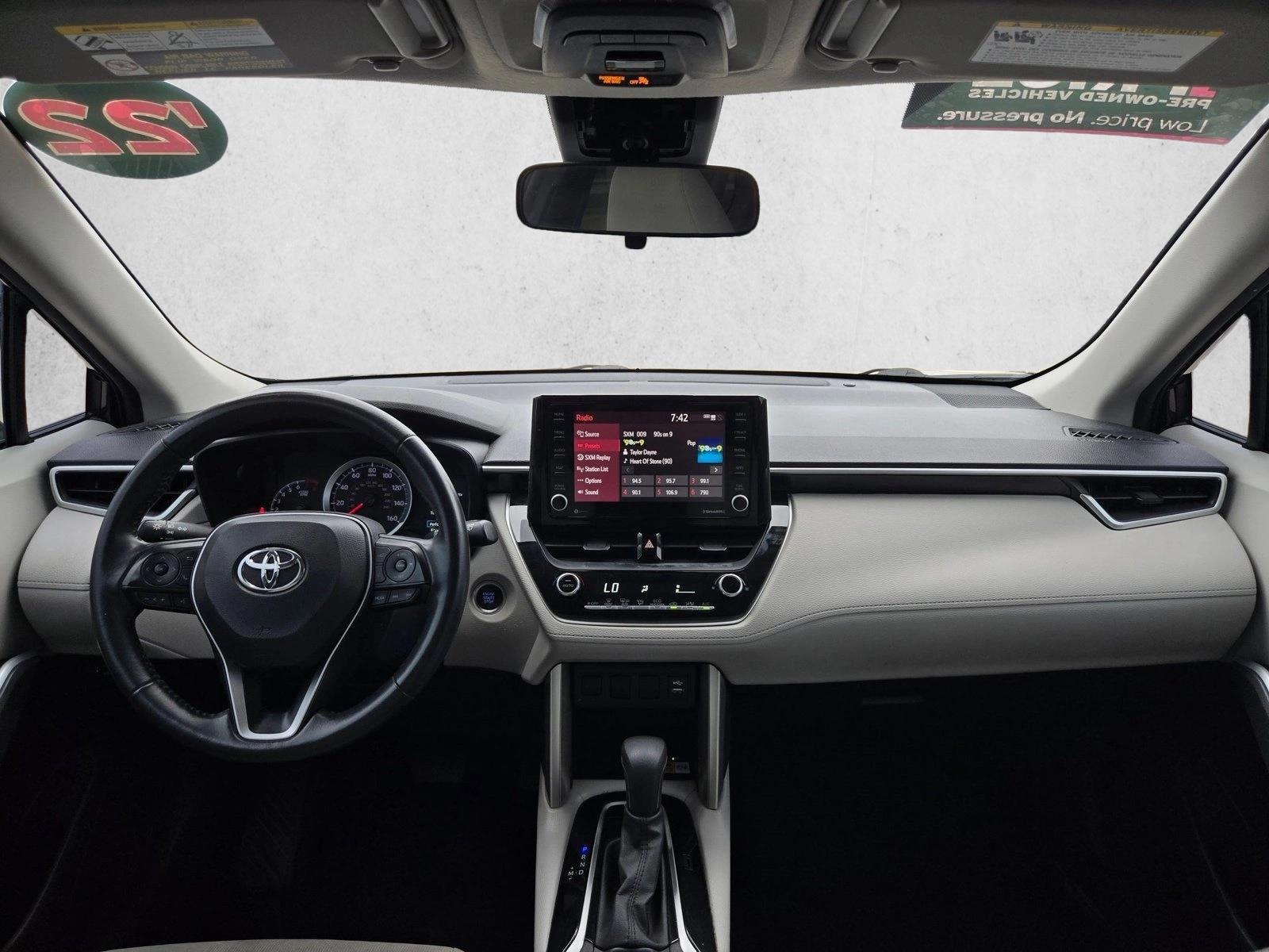 Thumbnail: 2022 Toyota Corolla Cross - 3